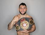 Гуламирян вырвал победу у Егорова и сохранил чемпионский титул