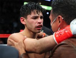 фото - Мейвезер обратился к Де Ла Хойе и Гарсии — на кону бой с «Танком» Дэвисом