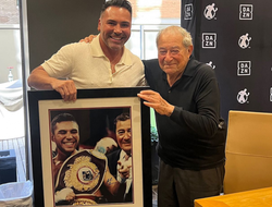 фото - Лопес против Гарсии? Де Ла Хойя анонсировал супербои и встретился с Арумом