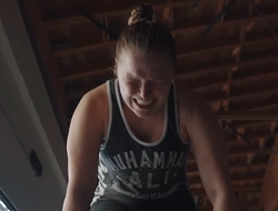 фото - Легендарная Ронда Роузи вновь активно тренируется: видео