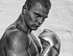 Состояние Бойцова слегка улучшилось, но боксёр всё ещё в коме