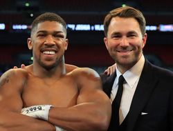 фото - Экс-тренер Ковалёва обратился к Джошуа: Держись подальше от Усика, Уайлдера и Фьюри
