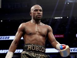 фото - «Мейвезера обязательно прибьют». Экс-чемпион мира призвал Флойда завязывать