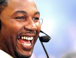 фото - «Завистливая экс-звезда» Льюис ответил наглецу Фьюри