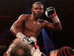 фото - Ригондо не беспокоится по поводу судей, готовится уверенно побить Ломаченко 