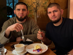 фото - Махачев отказался от боя с Топурией 