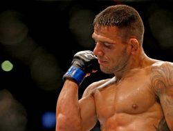 фото - Рафаэль дос Аньос: Перед боем с Альваресом я три минуты был без сознания