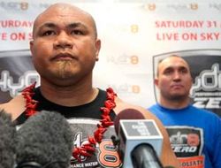 фото - Дэвид Туа получил травму, бой с Устиновым может быть перенесен