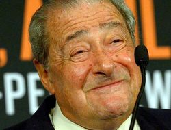 фото - Полвека у руля: Боб Арум отметил юбилей промоутерской деятельности