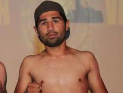 фото - Фернандо Варгас победил Вильфредо Васкеса