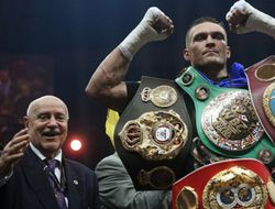 фото - Усик: Я хочу, чтобы Анатолий Ломаченко стал моим главным тренером