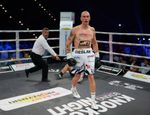 Чеслак не заметил жертву Бетербиева, 43-летний еврочемпион уступил титул: видео