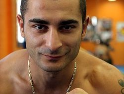 фото - Вахтанг Дарчинян против Монгколчая Лукмуангканча – уже в эту субботу