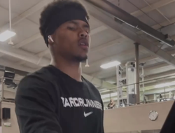 фото - «Ломаченко скучный до усрачки!» Стивенсон спорил с фанатами