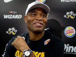 фото - Андерсон Силва официально может возвращаться к тренировкам