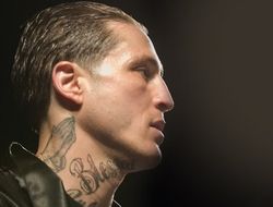 фото - Спадафора и закон: боксёр напал на женщину в баре и выпил её пиво