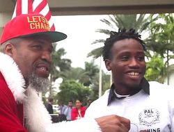 фото - Санта Бриггс раздаёт подарки: Летс гоу, Рождество!