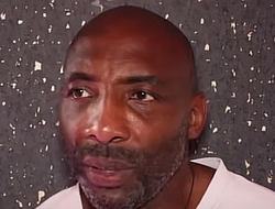 фото - Промоутер Дюбуа не верит в свой прогноз на бой с Усиком — эксперт