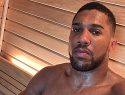 фото - Джошуа назвал экс-чемпиона клоуном за критику. Тот заявил, что извиняться не будет