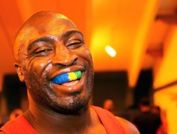 фото - Майкл Спротт хочет навредить рекорду олимпийского чемпиона Джошуа