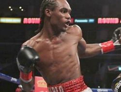 фото - Жермелл Чарло перебоксировал Чарли Ота