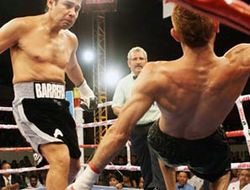 фото - (Видео) Марко Антонио Баррера не оставил шансов 43-летнему доминиканцу