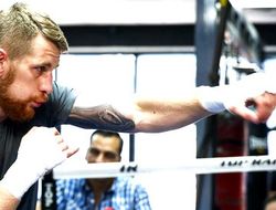 фото - Фонфара «задосрочил» Чавеса