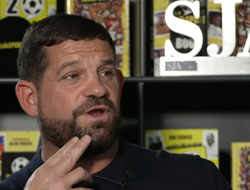 фото - Бетербиев постоянно пропускает эти удары — эксперт