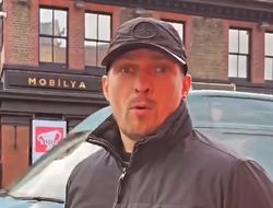 фото - Усик приехал на арену боя Фьюри–Чисора, Беринчика уже бинтуют — видео