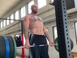 фото - Роберт Хелениус готов драться хоть с Луисом Ортисом, хоть с Энди Руисом