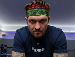 фото - Усик на канатах, Чисора с полицейской конницей, Бетербиев боксирует с тенью — соцсети 