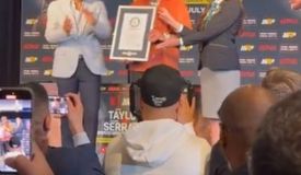 Промоутер Джейк Пол и супершоу Тейлор vs Серрано 3 внесены в Книгу рекордов Гиннеса