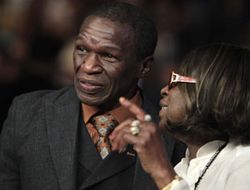 фото - Мэйуэзер-отец: «Хочу, чтобы сын надрал задницу Хану»