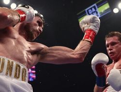 фото - Каллум Смит надорвал бицепс в начале боя, но это не имело особого значения — Хирн