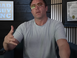 фото - У Чендлера могут отобрать бой с Макгрегором. И он это знает — обозреватель