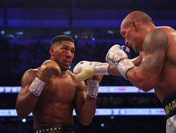 фото - Усику кранты? Олимпийский чемпион поделился с Джошуа советами