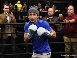 фото - «Пацан, да заткнись ты…»: Девин Хэйни и Теофимо Лопес схлестнулись в соцсетях