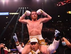 фото - Реакция звёзд бокса на победу Канело Альвареса