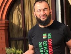 фото - Альберт Дураев победил на шоу Дэйны Уайта и получил контракт с UFC: видео