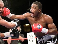 фото - Эдриен Броунер: «Я был впечатлен тем, как боксирует Мэйуэзер»