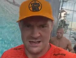 фото - Фьюри отреагировал на критику отца, принял решение по тренеру