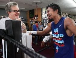 фото - Пакьяо считает, что победил Мэйуэзера, но у меня другое мнение — Роуч