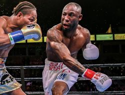 фото - Угас вполне может апсетнуть Спенса. Так считает Шон Портер