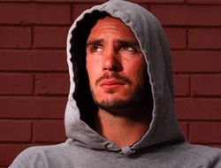 фото - Келли Павлик задумал громкий камбэк, упоминал Александра Усика