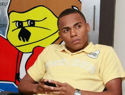 фото - Либорио Солис не сделал вес, почти сорвав унификацию с Даики Камедой