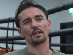 фото - «Без корректировок не обойтись». Экс-чемпион о реванше Усика и Фьюри