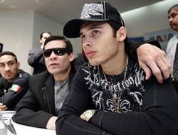 фото - Чавес-младший готов драться с Альваресом в промежуточном весе