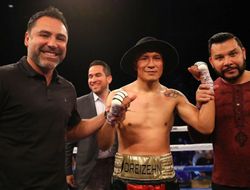 фото - «Бандит» Варгас уничтожил апперкотами Гамеса (+ видео)