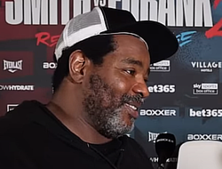 фото - Тренер Теренса Кроуфорда арестован в Англии: нашли запрещённое