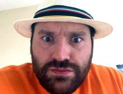 фото - Фьюри: Джошуа поколотит любой, кому не 41 год